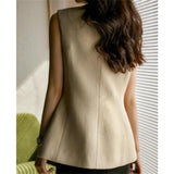 Beige vest